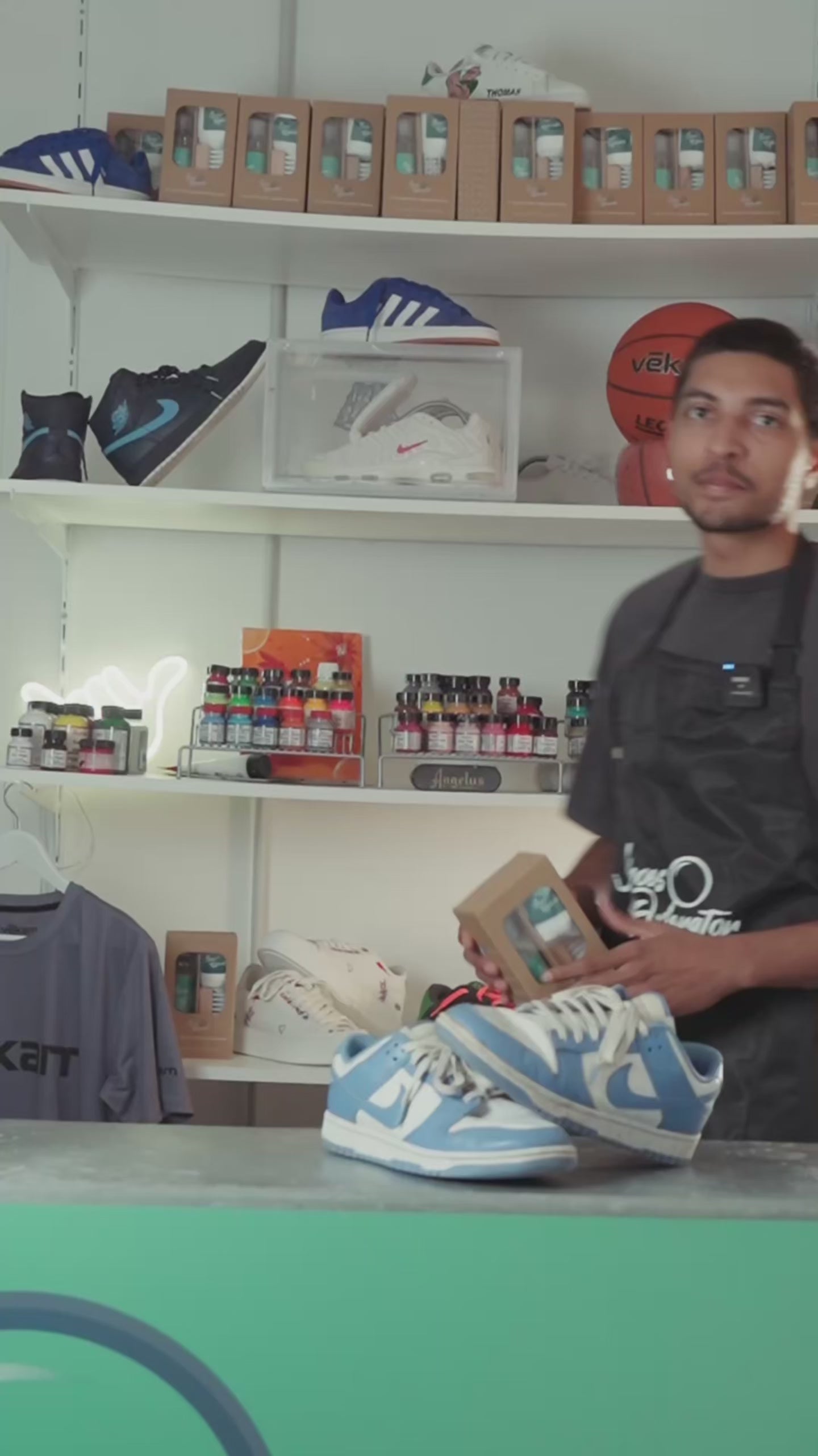 Charger la vidéo : 